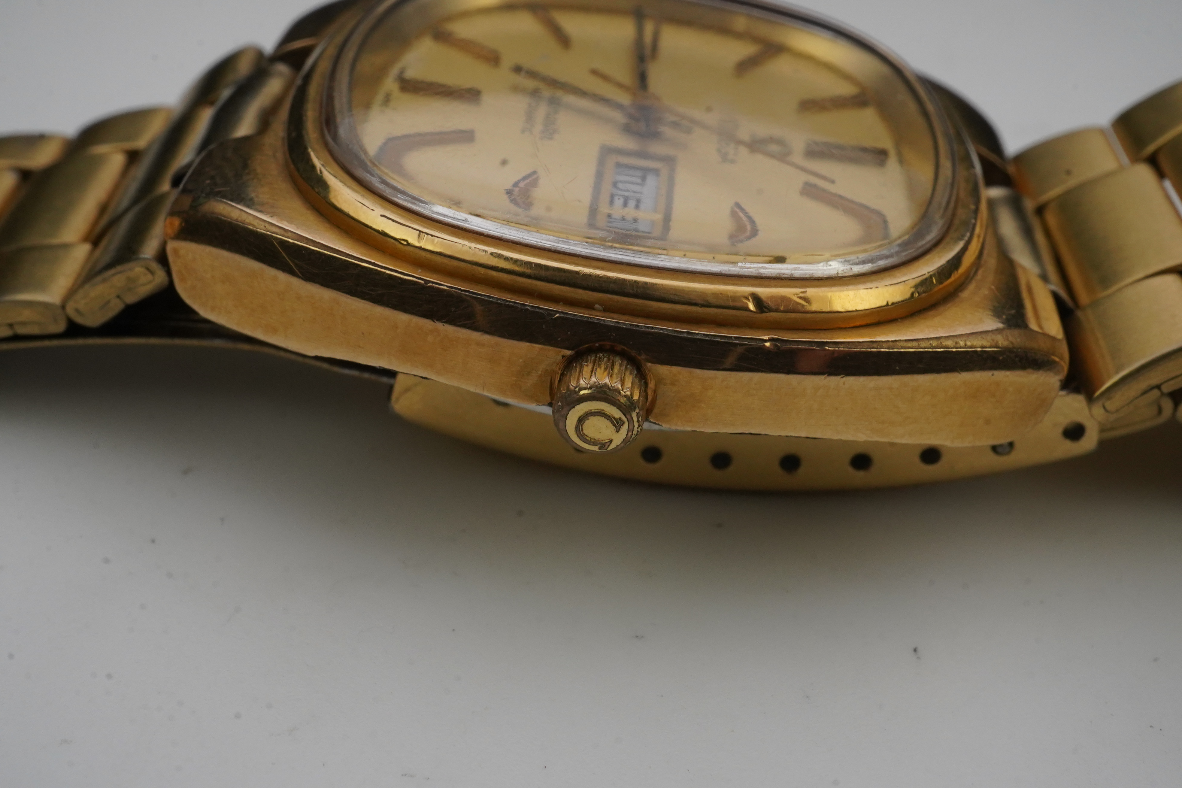 A gentleman's early 1980's steel and gold plated Omega Seamaster Automatic wrist watch, on a stainless steel and gold plated Omega bracelet